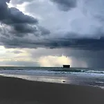 Le Brise Lame Beau A 2 Pas De La * Le Portel