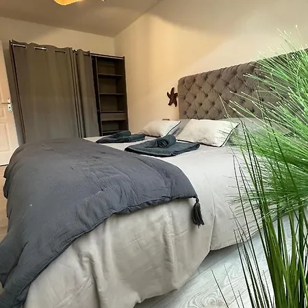 Le Brise Lame Maison Neuve A 2 Pas De La ヴィラ ル・ポルテル