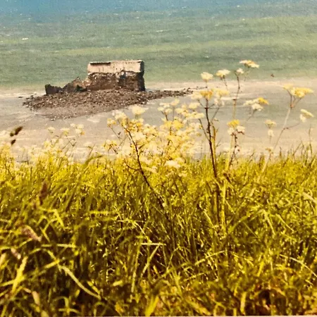 Le Brise Lame Beau Gite A 2 Pas De La Plage Вилла