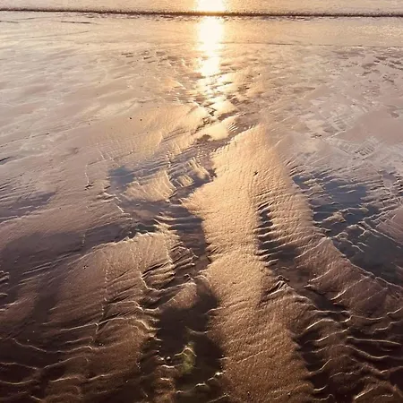 Le Brise Lame Beau Gite A 2 Pas De La Plage Ле-Портель