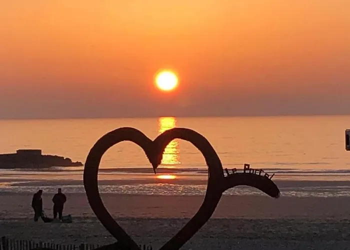 Le Brise Lame Beau A 2 Pas De La Villa *